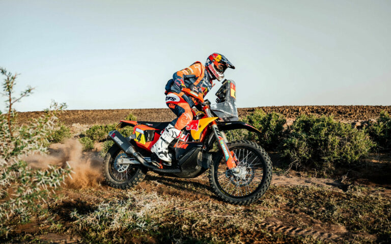 Dakar: Sanders Wins Stage Seven, Extends Overall Lead