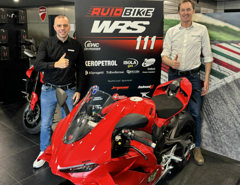 Endurance: Aviobike WRS Racing Ducati Panigale V4 In 2025