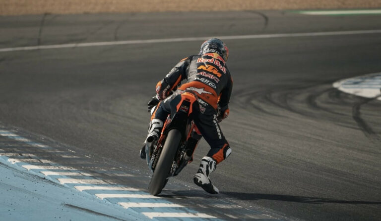 Jose Antonio Rueda fastest during Practice on Qatar. Photo courtesy Red Bull KTM Ajo.