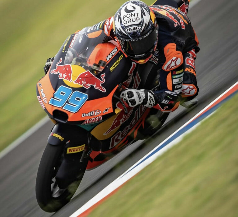 Jose Antonio Rueda (99) was fastest this Friday at Jerez. Photo courtesy Red Bull KTM Ajo.