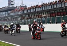 Riders take to the track at an Aprilia All Stars event. Photo courtesy Aprilia.