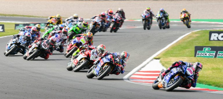 British Superbike: Ray Wins All Three At Donington