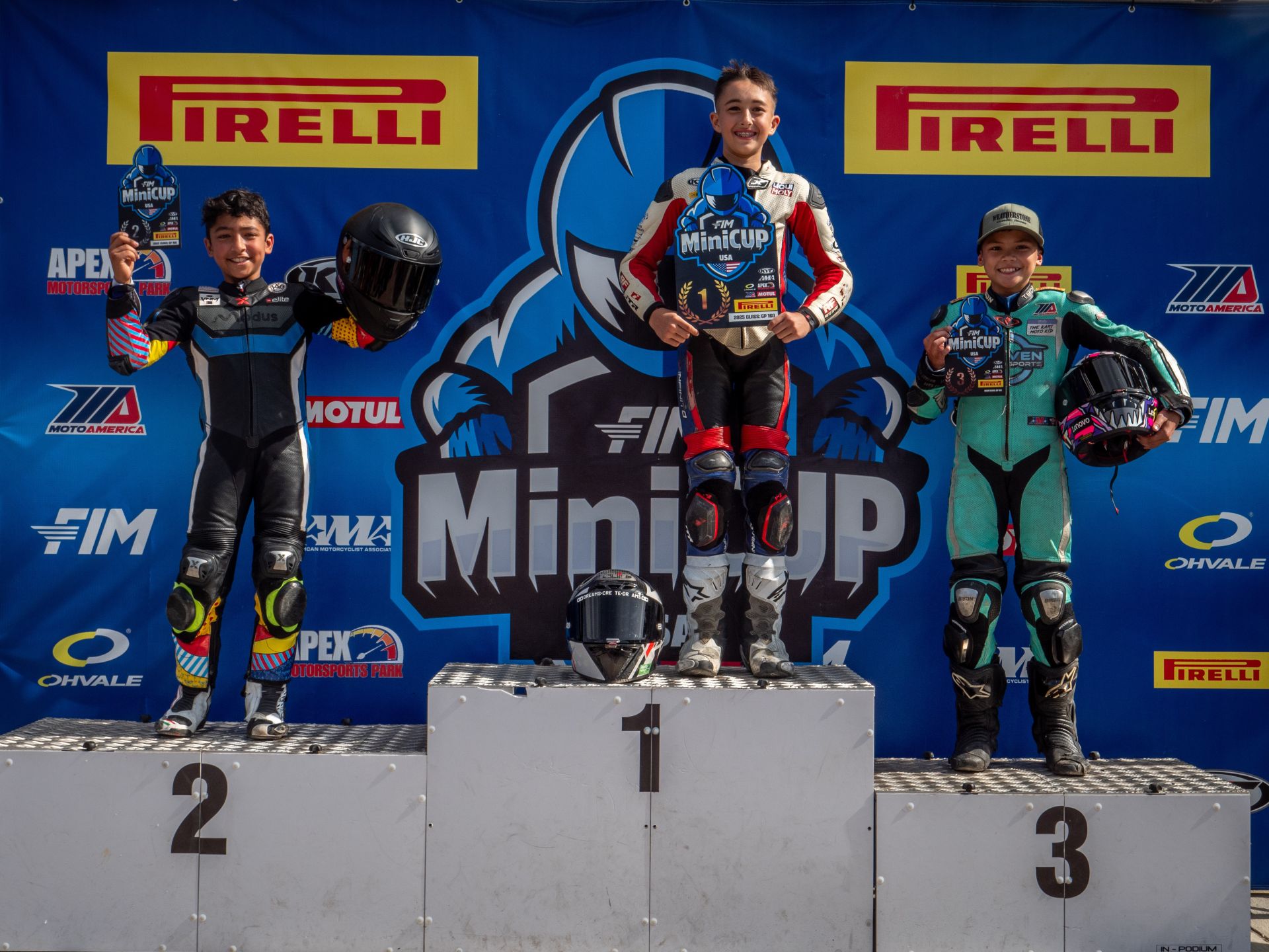 MANILA SUPER SERIES SEASON3 優勝トロフィー Super Formula Rd5 Autopolis some snaps