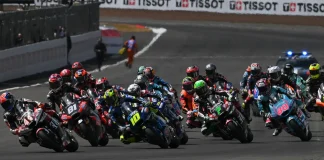 Moto2 race start at Silverstone Circuit, in England. Photo courtesy Dorna.