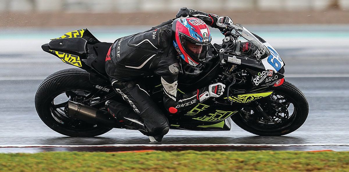 Eli Banish (69) in action at the RFME ESBK event at Valencia. Photo courtesy Tim Banish.