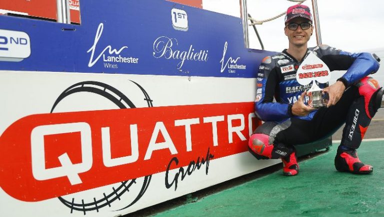 BSB: Ray Sweeps All Three Races At Snetterton