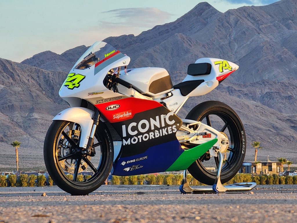Kensei's Honda NSF250R