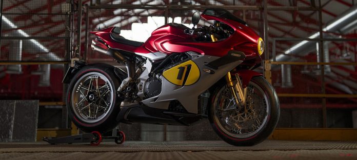 Superveloce 1000 Ago
