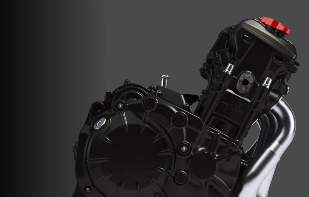 Four-cylinder inline engine. 