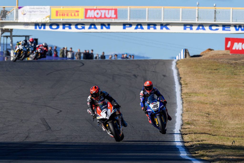Race two SW-Motech Superbike action as Waters (1) and Jones (46) clear off.