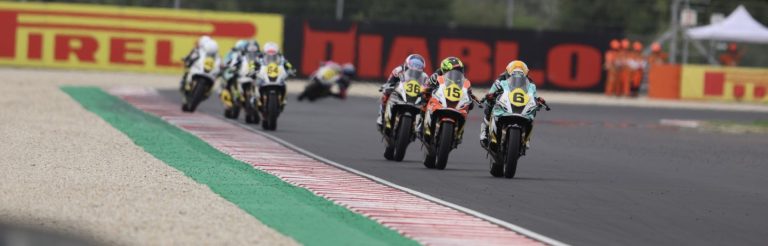 WorldWCR: Race One Results From Balaton Park