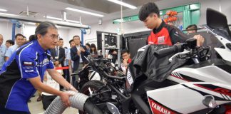 In the WTGP, technicians compete with the aim of improving customer satisfaction. Photo courtesy Global Yamaha Motor.