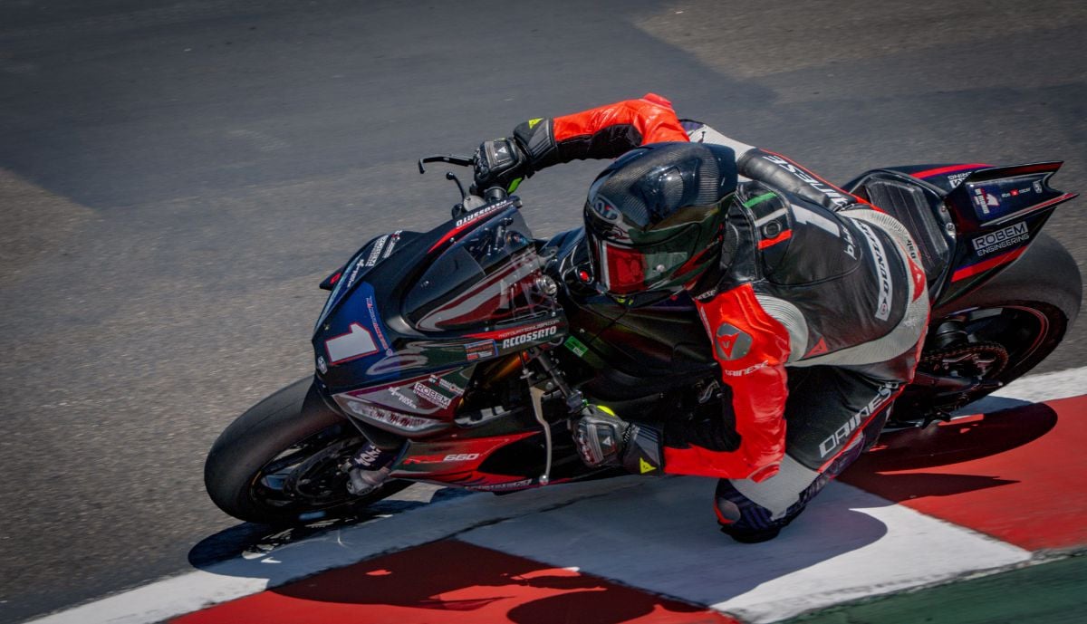 Robem Engineering rider Alessandro Di Mario (1). Photo by Sara Chappell Photos.