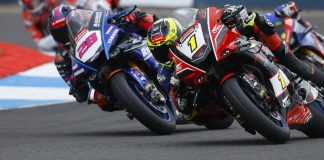 BSB: Ray Beats Ryde And Skinner In Race 1 At Knockhill Kyle Ryde (1) and Bradley Ray (28) at Knockhill.