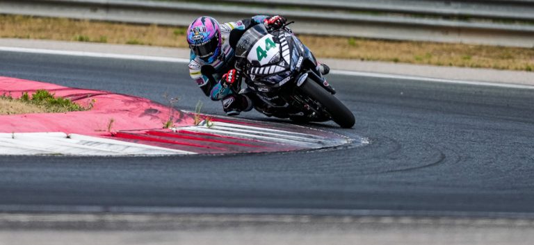 ESBK SS300: American Julian Correa P6 In Race 2 at Navarra