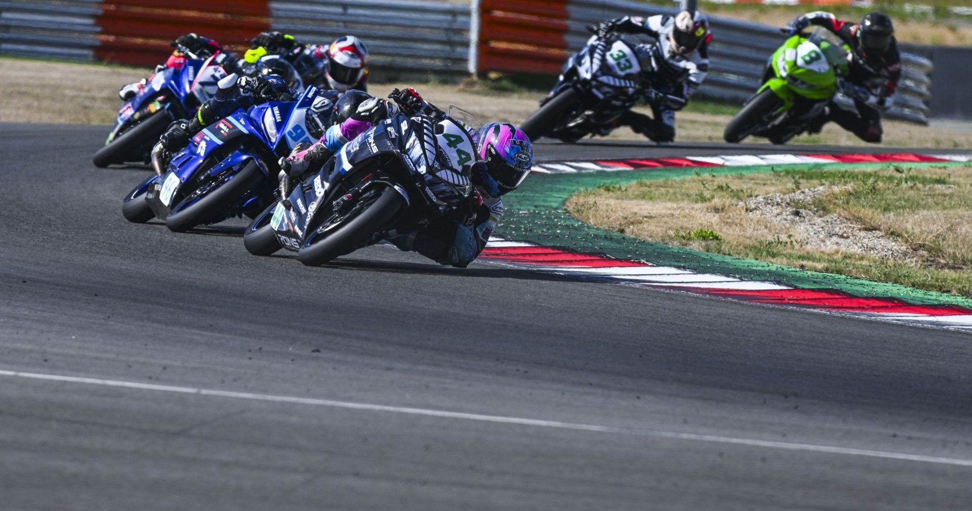 Julian Correa (44) during ESBK race 1 at Navara Race Circuit, Spain. Photo by Dast Media.