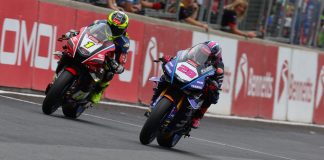 Kyle Ryde (1) versus Bradley Ray (28) with just 0.087s between them at the finish. Photo courtesy BSB.