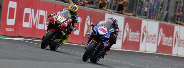 Kyle Ryde (1) versus Bradley Ray (28) with just 0.087s between them at the finish. Photo courtesy BSB.