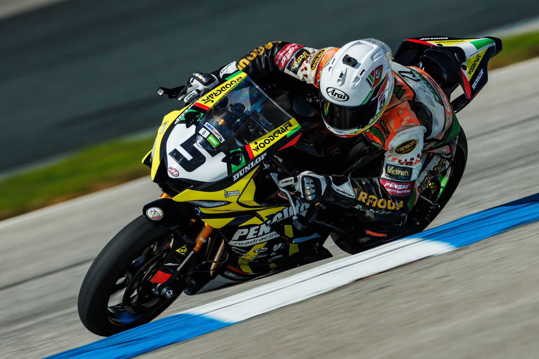 Eric Wood (5) on his Dunlop-shod Yamaha R6. Photo by Sam Draiss.