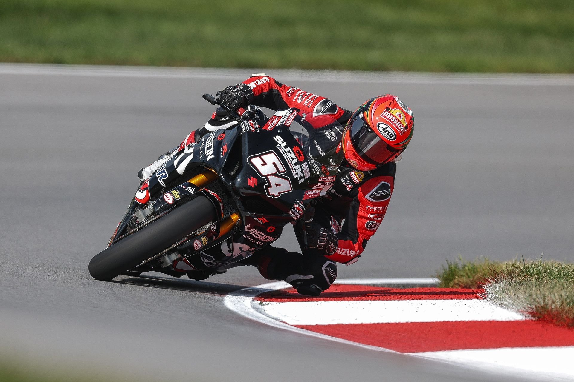 Richie Escalante (#54) brought home a solid result in Superbike after a hard-fought weekend at Mid-Ohio.
