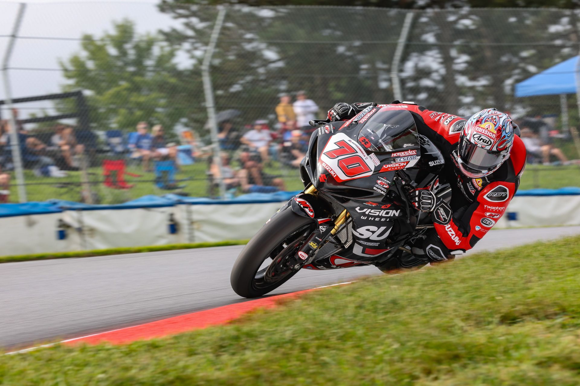 Tyler Scott (#70) battled, finishing fifth on Saturday and fourth on Sunday aboard the GSX-R750.