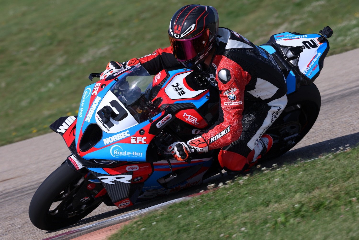 Only 16 points back from the championship lead, Sam Guérin (2) is still very much in the title fight as the 20205 CSBK season winds down next weekend at Canadian Tire Motorsport Park. Photo by Rob O'Brien / courtesy CSBK