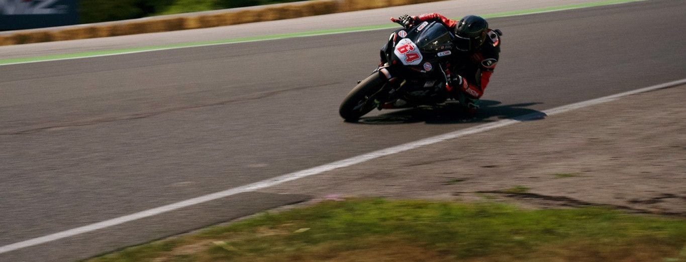 Bridgestone CSBK Wide Shot from the CTMP race. Photo courtesy Lauren McKirgan