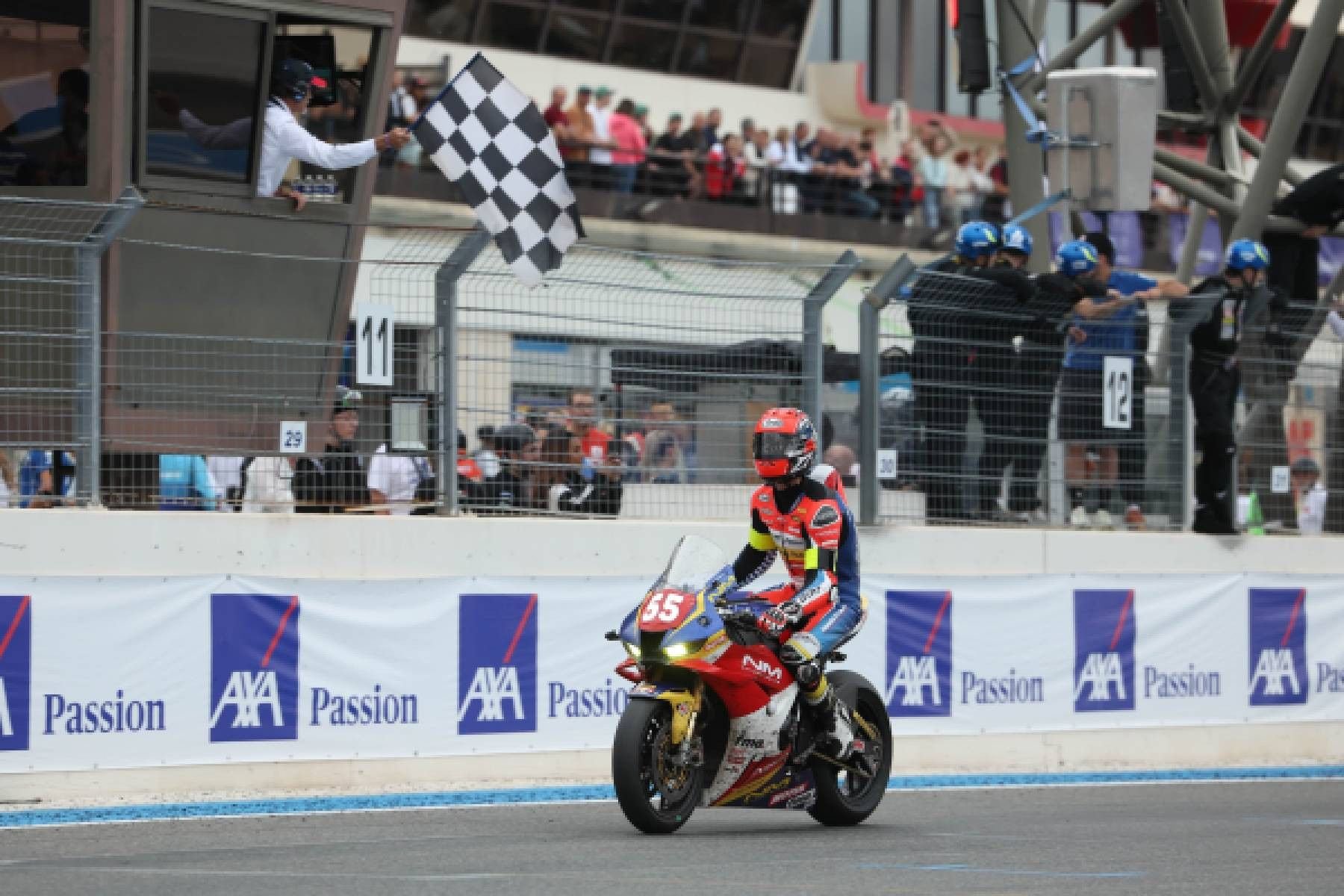 Guillaume Raymond (55) on his National Motos Honda FMA. Photo courtesy Honda Racing.