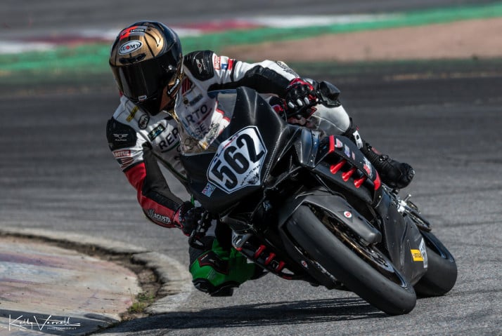 Jeremiah Walker leads ROR GTU race. Photo By: Kelly Vernell