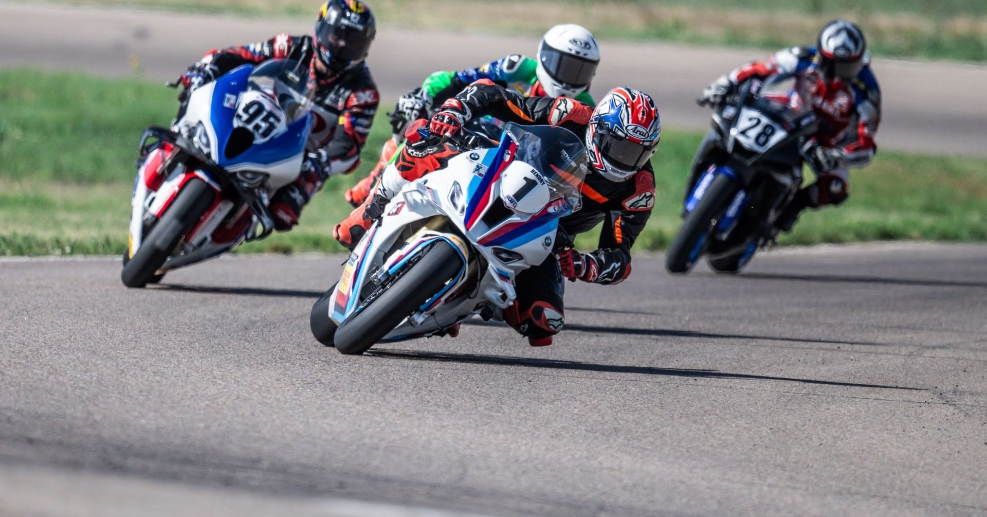 Hendry (1) leads Race of Rockies Championship ahead of Cunha (95) and Behmer (4). Photo By: Kelly Vernell