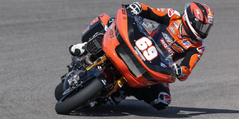 MotoAmerica: Gillim On Baggers Pole At COTA