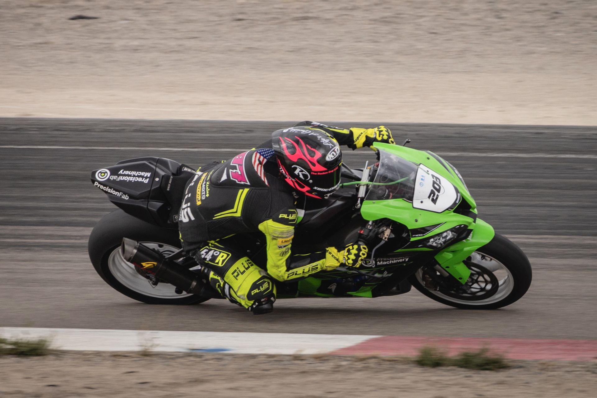 Kreece Elliott piloting the Precison Fab Machinery Race Team Endurance Bike in the 3-hour endurance. Photo by Crystall Doll.