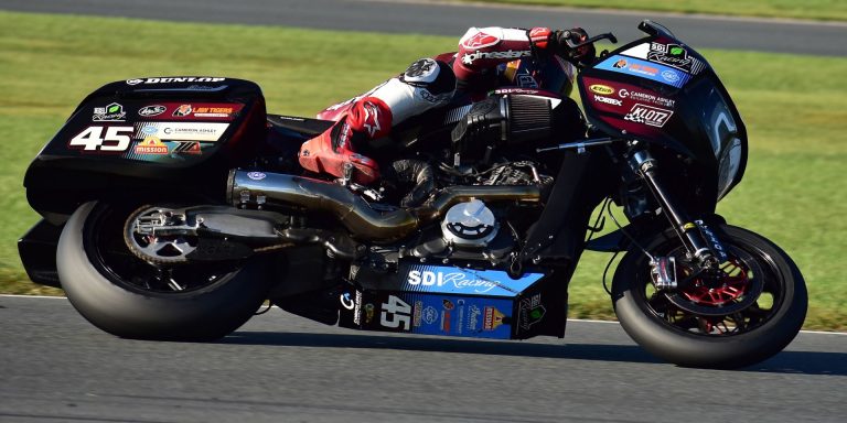 MotoAmerica: Petersen Takes Baggers Provisional Pole At New Jersey