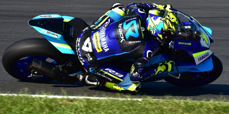 MotoAmerica: Scholtz Leads Supersport Practice At New Jersey