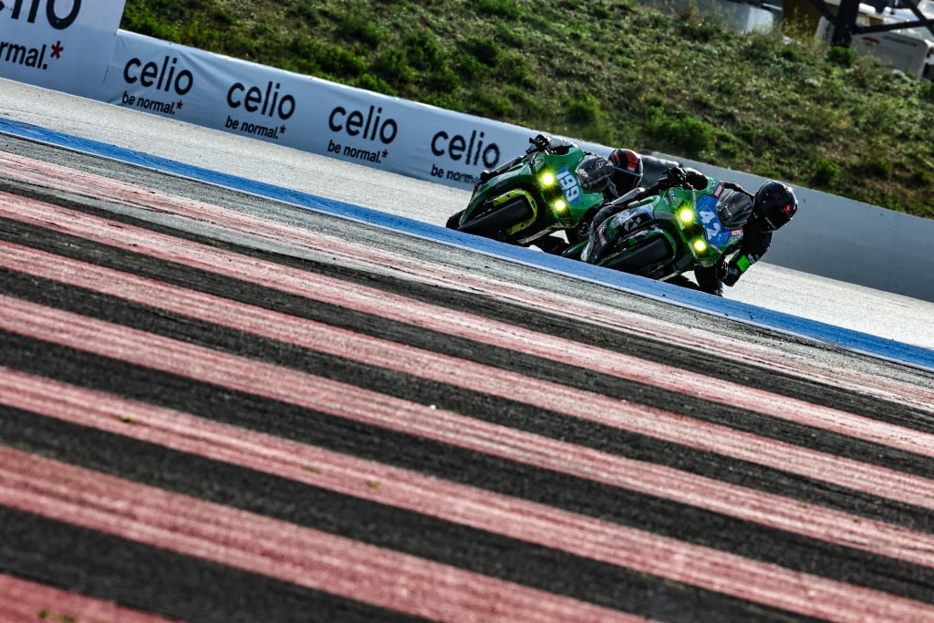 ARTEC (199) Kawasaki Team and Corentin Garcia (42) on his Green Team 42 Lycée Sainte Claire Kawasaki. Photo courtesy EWC.