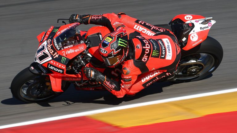 WorldSBK : Bulega Heads Friday Practice At Aragon