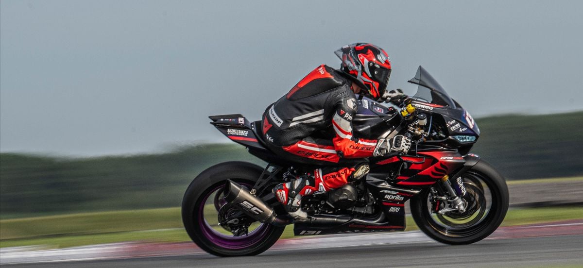 Robem Engineering rider Hank Vossberg (No. 131).Photo by Sara Chappell Photos