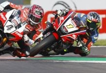 Scott Redding (4) and Kyle Ryde (1) battling at Donington Park. Photo courtesy BSB.