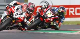 Scott Redding (4) and Kyle Ryde (1) battling at Donington Park. Photo courtesy BSB.