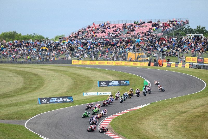 BSB Race start at Donington Park. Photo courtesy BSB.