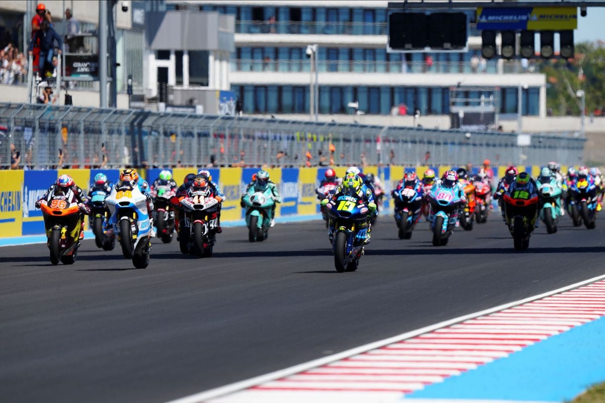 Moto2 race start at Balaton Park. Photo courtesy Dorna.