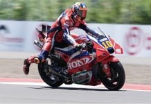 Luca Marini (10) at Mandalika. Photo courtesy Honda HRC.