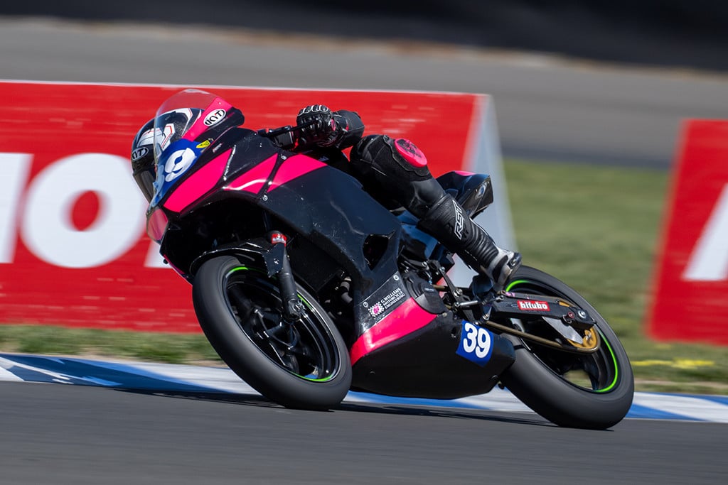 Nicholson put his opposition on notice in Race and Road Supersport 300. Photo credit RbMotoLens