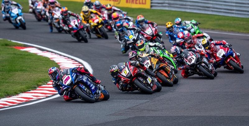British Superbikes race start at Oulton Park. Photo courtesy BSB.