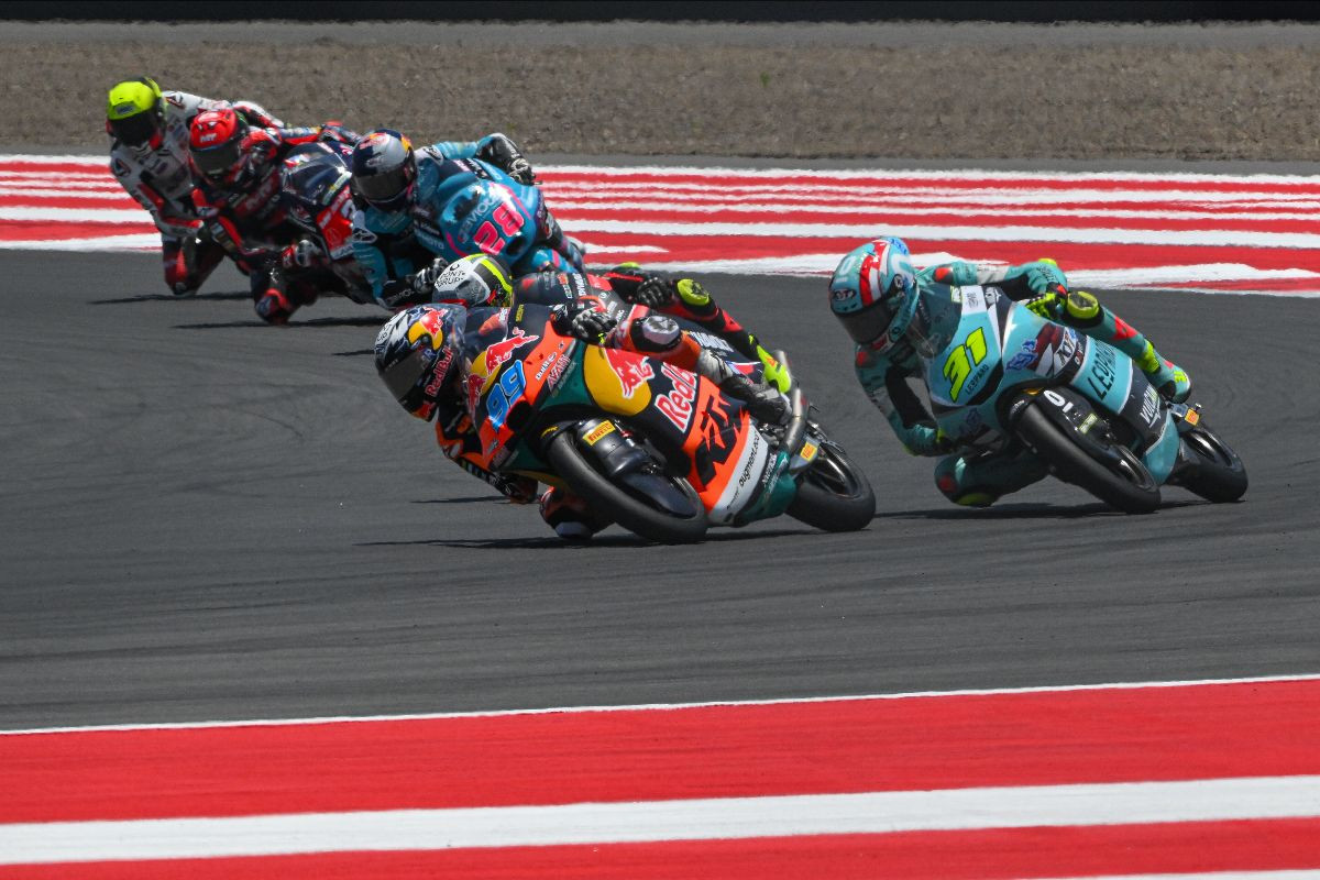 Moto3 race. Photo courtesy Dorna.