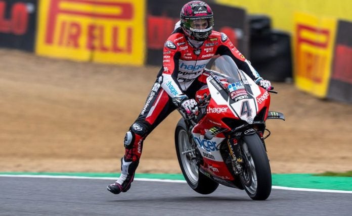 Scott Redding (4) at Brands Hatch. Photo courtesy BSB.