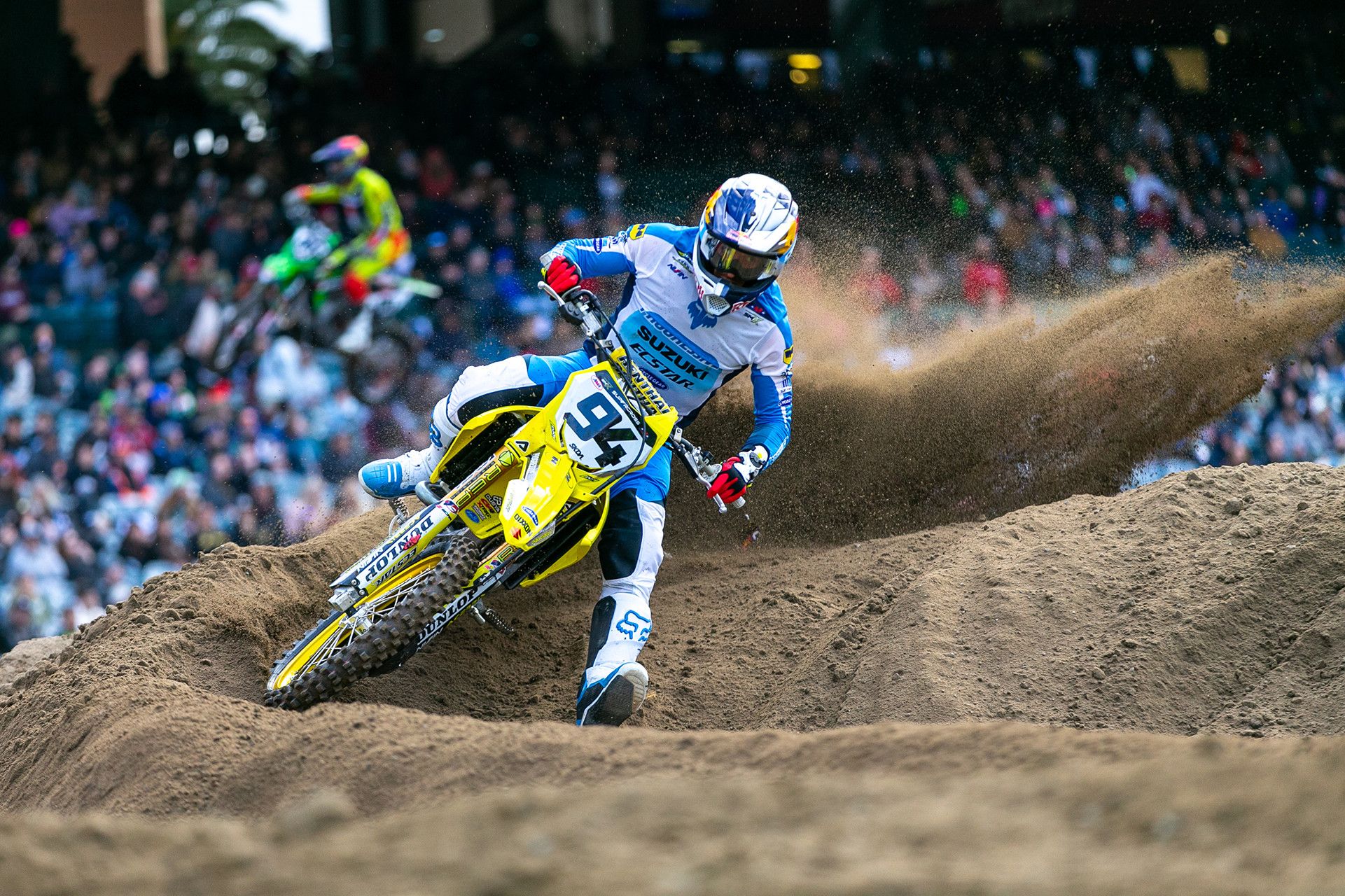 Ken Roczen tears through a smooth left-hand turn on his RM-Z450 during the 2025 Anaheim 2 Supercross. Photo courtesy Suzuki.