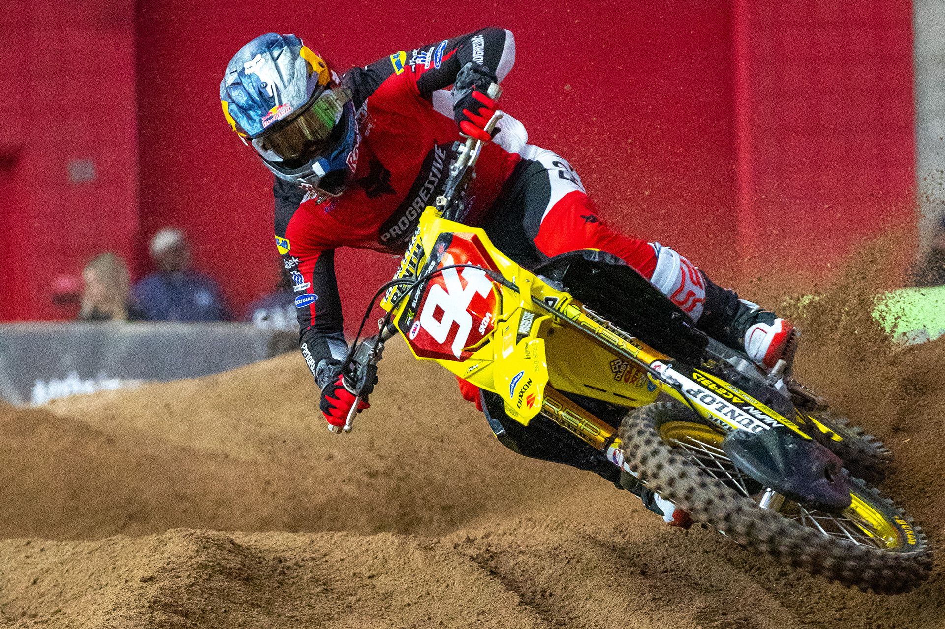 Roczen proudly carried the red plate as the championship points leader at 2025 Glendale Supercross. Photo courtesy Suzuki.