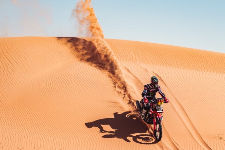 Dakar Rally: American Brabec Wins Stage 4