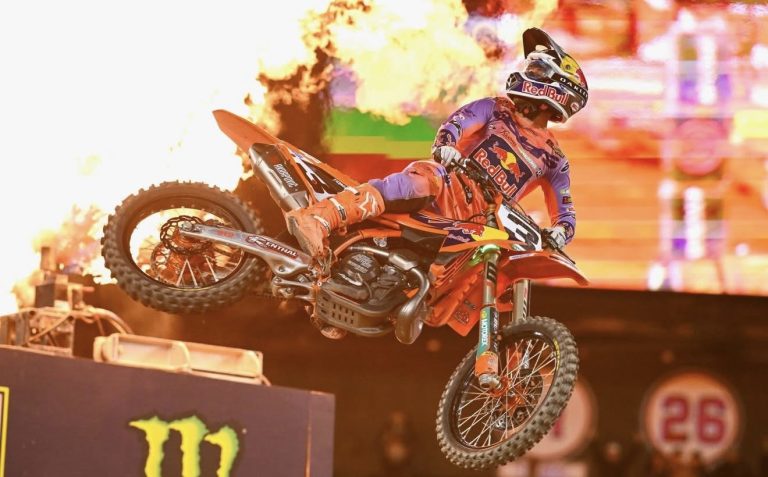 Supercross: More From Teams at Anaheim 1